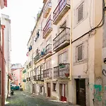 Down Chiado Easy Apart