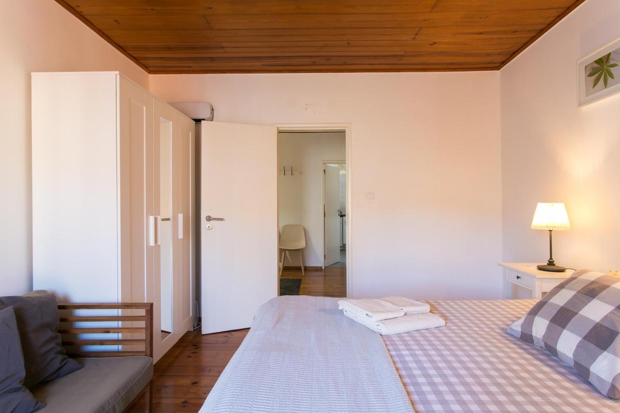 Apartment Down Chiado Easy Lisbon